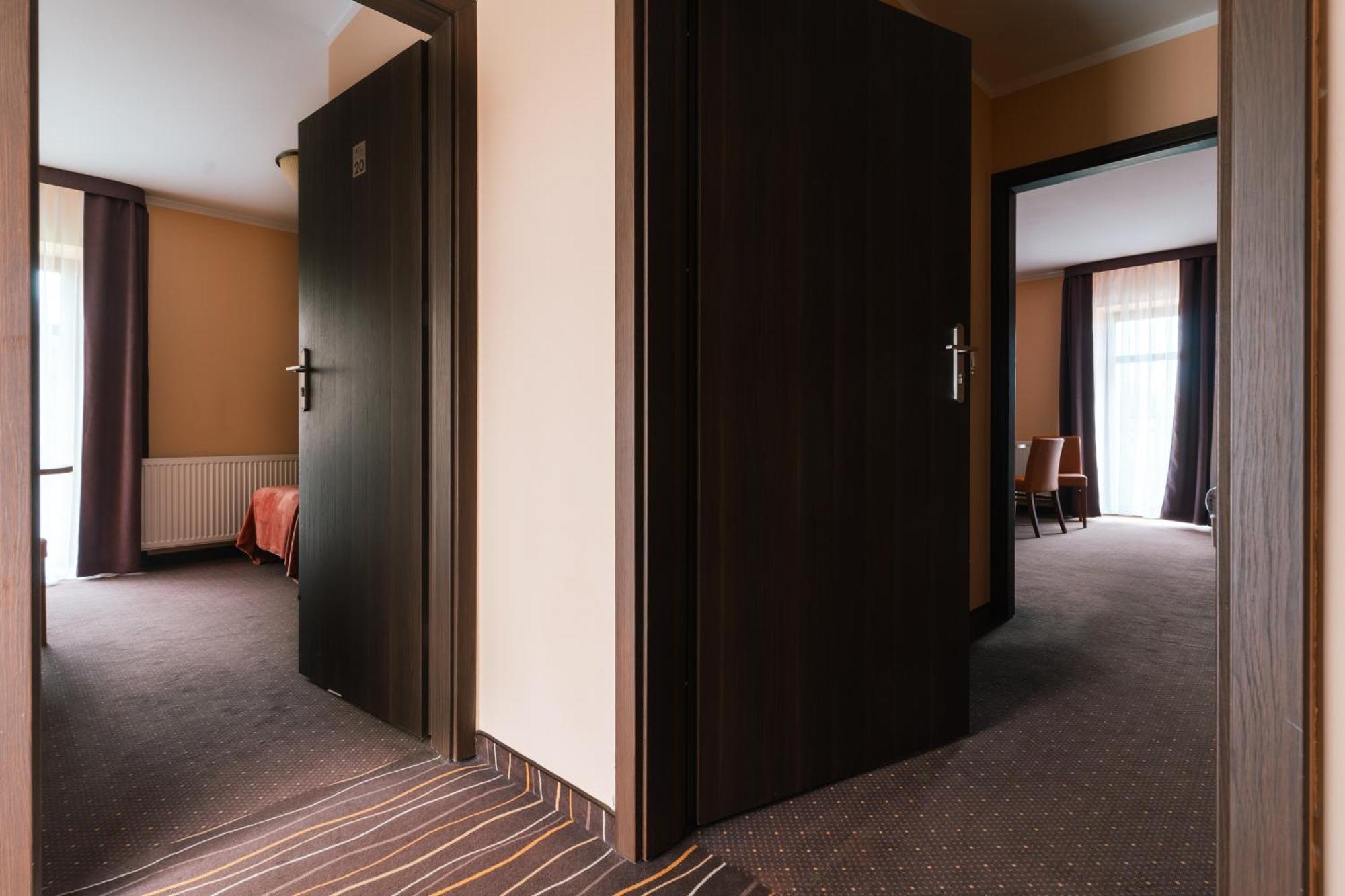 Hotel Pod Figura 奥格罗杰涅茨 客房 照片